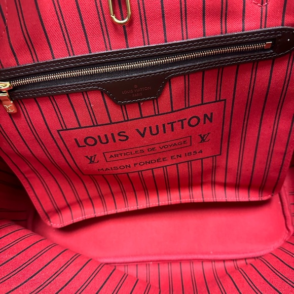 LV Neverfull MM - Picture 5 of 16
